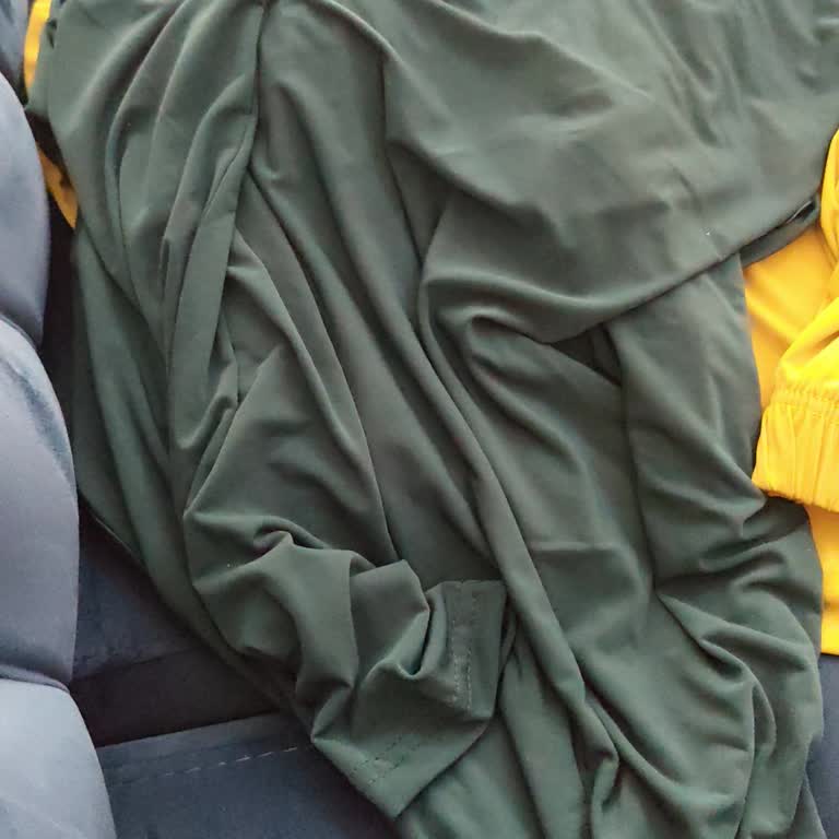 Yanlış Renk Ürün Gönderildi, Müşteri Hizmetlerine Ulaşılamıyor