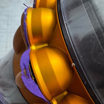 Servis Sonrası Dyson V15 Süpürgemde Artan Sorunlar Ve Değişim Talebim