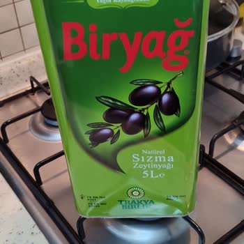 Biryağ Zeytinyağında Teneke Dibinde Boya Ve Pas Kalıntısı İle Karşılaştım