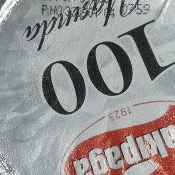 Migros Yemekten Tarihi Geçmiş Tatlı Ve İlgisiz Müşteri Hizmetleri Mağduriyeti