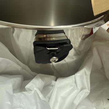 Kırık Saplı Tencere Teslimatı Ve Müşteri Hizmetlerinden Dönüş Alamama