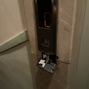 Kurye Asansöre Zarar Verdi Getir Yemek Maddi Zararı Karşılamıyor