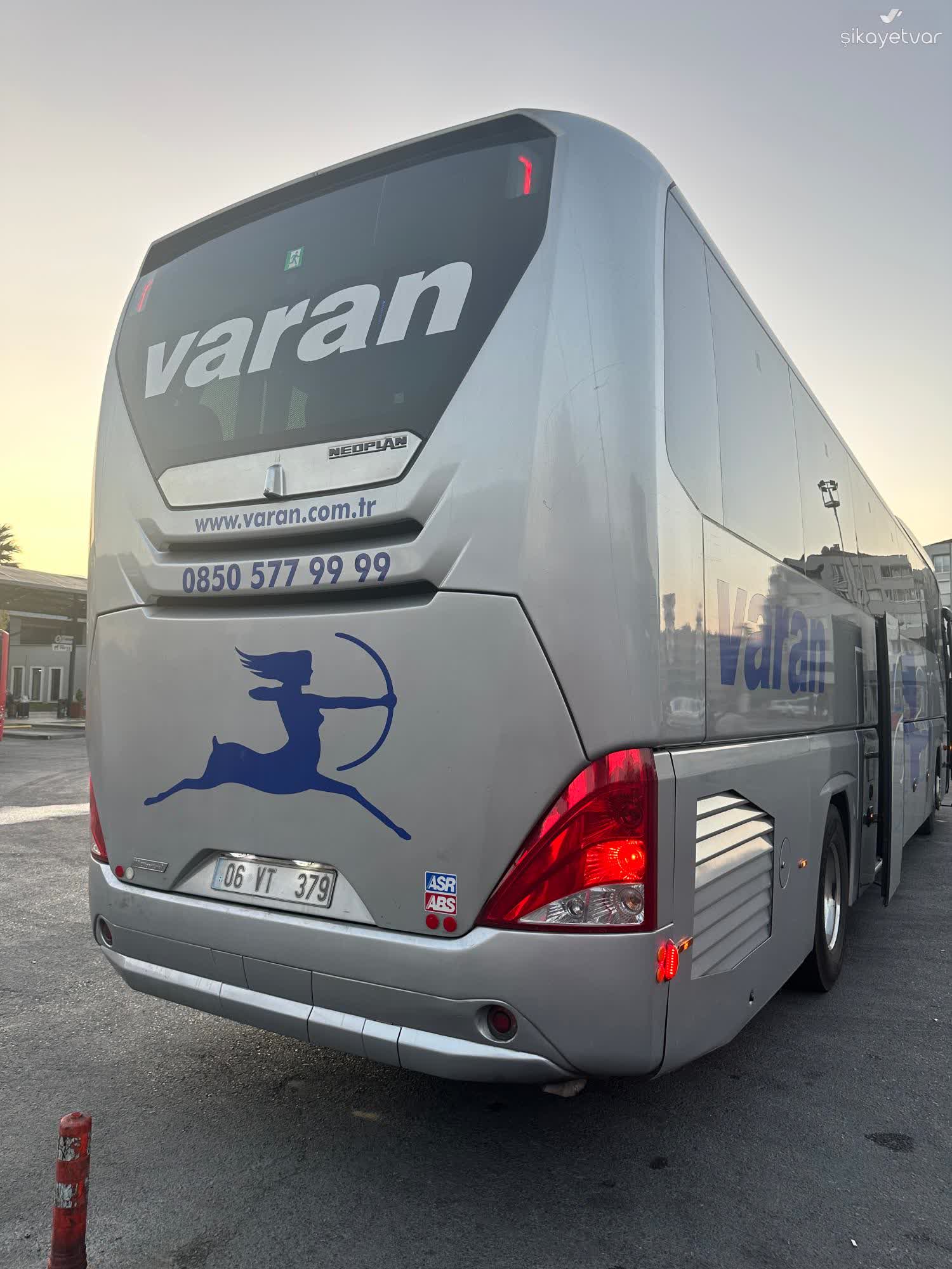 Chiroyli ayol mushukdagi azo Yalangoch sexy qizlar rasmlar