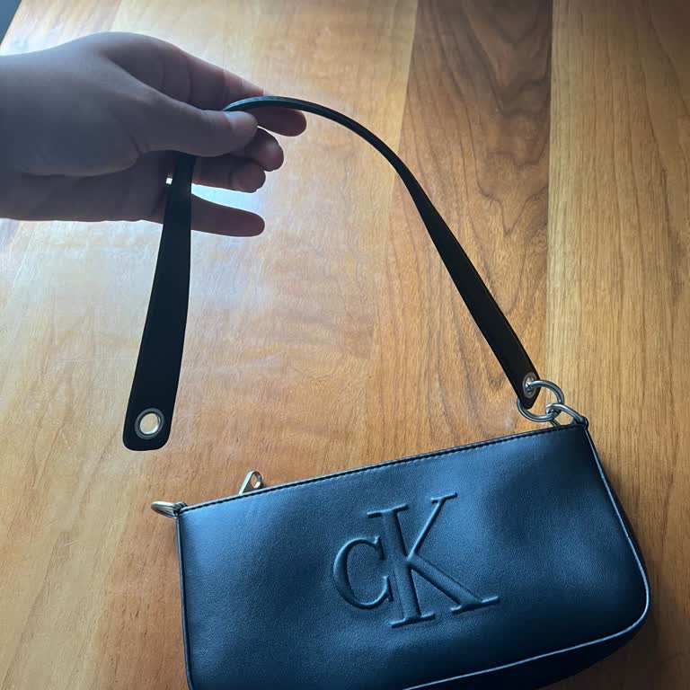 Garanti Kapsamındaki Çantanın Kulpu Koptu, Destek Alamadım