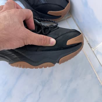 I Face Sole Separation on Skechers Moonhiker Apogee Orbital Trek Within 10 Months