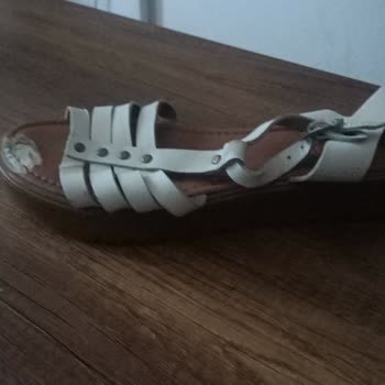 Siparişim Eksik, Hasarlı Ve Yanlış Ürünle Teslim Edildi; Ücret İadesi Talep Ediyorum