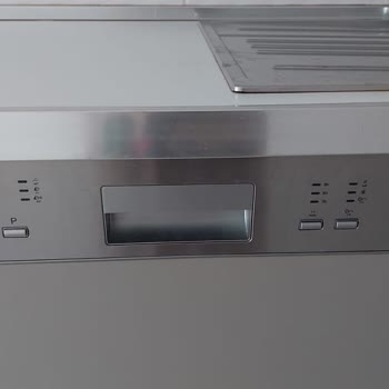 Teka Bulaşık Makinesi Alt Sepetinde Erken Küflenme Ve Yüksek Yedek Parça Ücreti Mağduriyeti