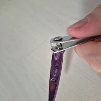 Nascita Tırnak Makası Kısa Sürede Paslandı Ve İşlevini Yitirdi