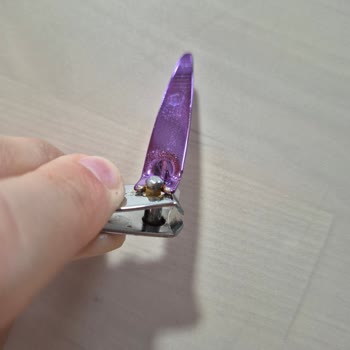 Nascita Tırnak Makası Kısa Sürede Paslandı Ve İşlevini Yitirdi