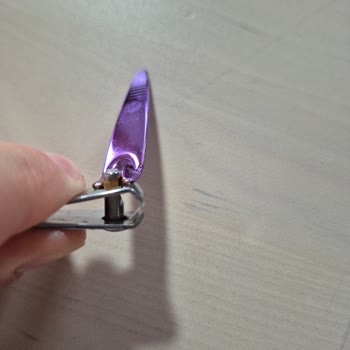 Nascita Tırnak Makası Kısa Sürede Paslandı Ve İşlevini Yitirdi