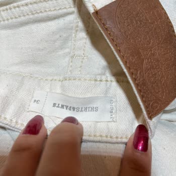 Çantadan Pantolona Renk Geçmesi Ve Mağaza İlgisizliği