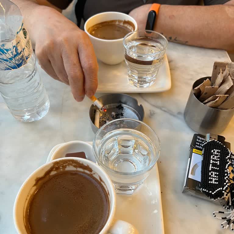 Duble Türk Kahvesi Siparişi Eksik Ve İlgisiz Servisle Sunuldu