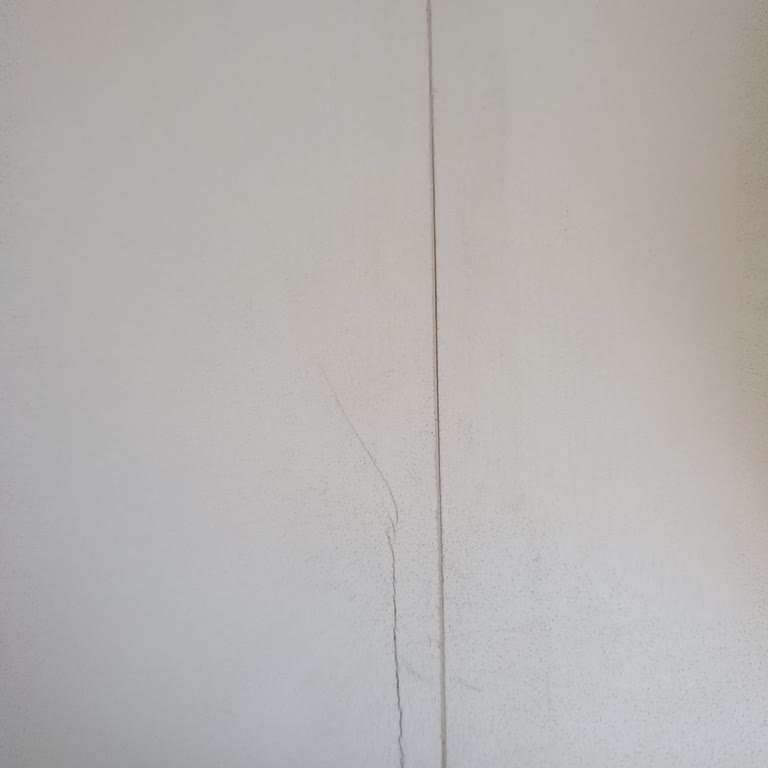 Belenco Mutfak Tezgahında Çatlama Ve Renk Değişimi Sorunu, Garanti Kapsamında Destek Alınamıyor