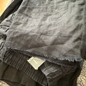 Lufian'dan Aldığım Pantolonlarda Kötü Dikiş Ve Tüylenme Sorunu