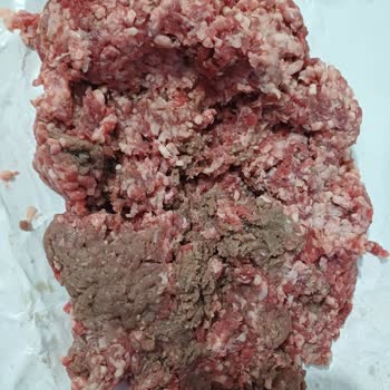 Kasaptan Satın Alınan Dana Kıymada Eski Et Şoku Ve Sağlık Tehlikesi