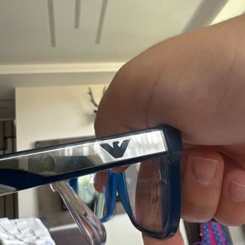 Garanti Kapsamında Gözlük Çerçevesi Değiştirilmedi, Mağaza İlgisiz Kaldı