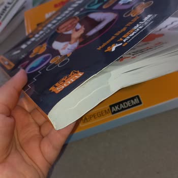 Siparişimdeki Tüm Kitaplar Islak Ve Hasarlı Geldi Değişim Talep Ediyorum