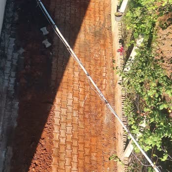 Doğalgaz Çalışması Sonrası Kırılan Parke Taşlarının Onarılmaması