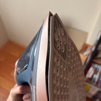 Philips Azur 8000 Ütü İlk Haftada Kırıldı, Değişim Talebim Var