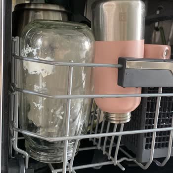 Yeni Alınan Bulaşık Makinesi Kirli Yıkıyor, Servis Sorunu Çözmüyor