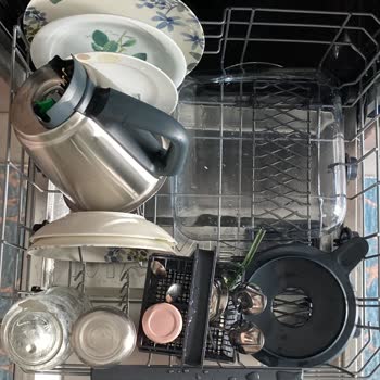 Yeni Alınan Bulaşık Makinesi Kirli Yıkıyor, Servis Sorunu Çözmüyor