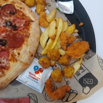 Domino’s Şubesinde Yanıltıcı Kampanya Ve İlgisiz Hizmet Hayal Kırıklığı Yarattı