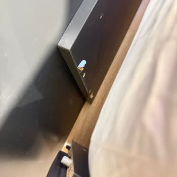 Yatak Odası Takımı İlk Kullanımda Dağıldı, Mağazadan Dönüş Alamıyoruz