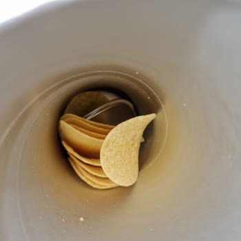 Cipso Tube Paketinden Metal Kapak Çıkması Sağlık Güvenliğimi Tehlikeye Attı