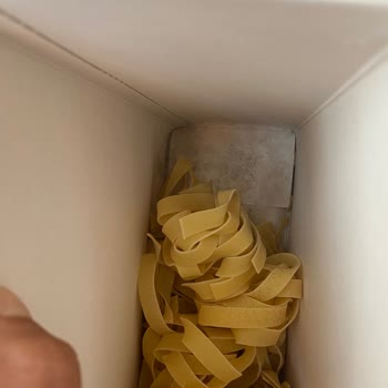 Son Kullanma Tarihi Geçmemiş Makarna Küflü Çıktı, İade Talebim Var