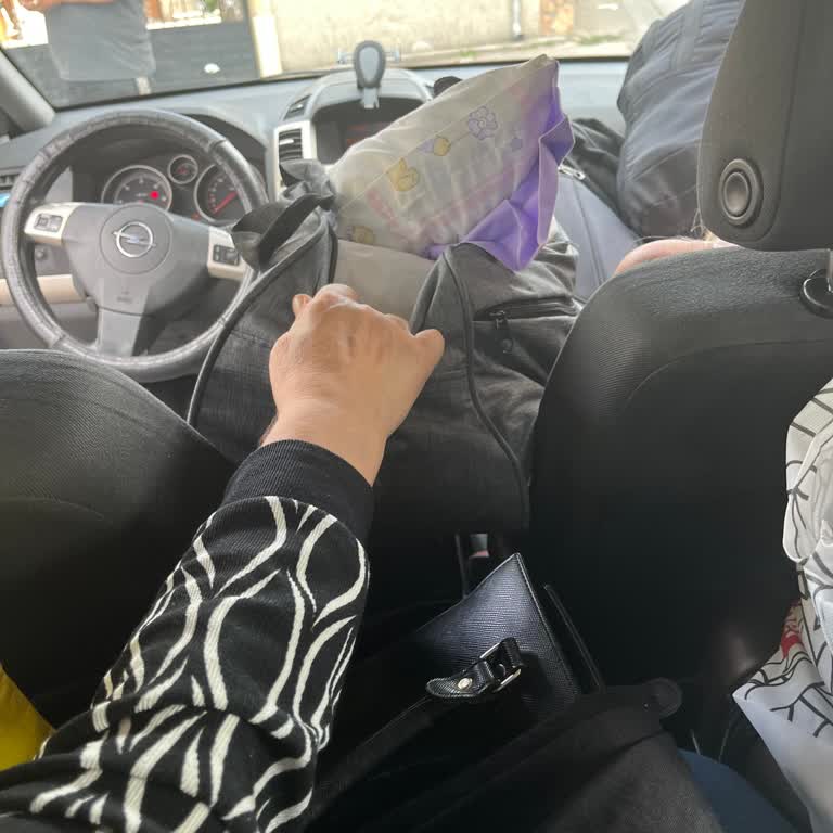 Yolculukta Tekrarlayan Mağduriyet: Rahatsız Ve Yetersiz Taşıma Hizmeti