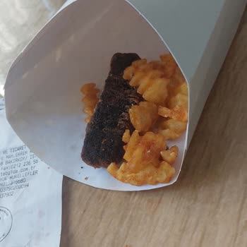 Arby's Siparişimde Patatesten Yabancı Cisim Çıktı, Hijyen Endişesi Yaşadım