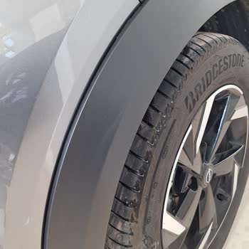 Oto Yıkama Sonrası Araçta Kalıcı Beyaz Tortu Ve İlgisizlik