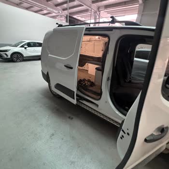 Peugeot Partner Servisinde Yaşanan İlgisizlik Ve Onarım Sorunları