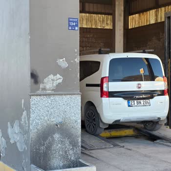 Shell İstasyonunda Yetersiz Yıkama Hizmeti Ve Yüksek Fiyat Sorunu