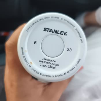 Stanley Termos Kapağında Akıtma Ve Soyulma Sorunları Tekrar Etti