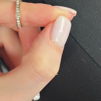 Beklentilerimi Karşılamayan Tırnak Uygulaması Deneyimi