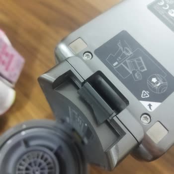 Yeni Alınan Süpürgem İki Kez Arızalandı Ve Serviste Kırıldı