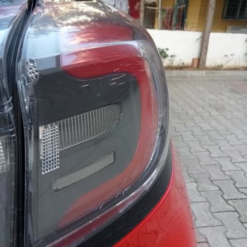 Ford Puma Far Ve Stop Lambası Sorunu: Ücretsiz Parça Değişimi Talebi