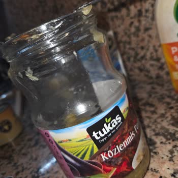 Konserveden Kurt Çıkması Hijyen Ve Sağlık Endişesi Yarattı