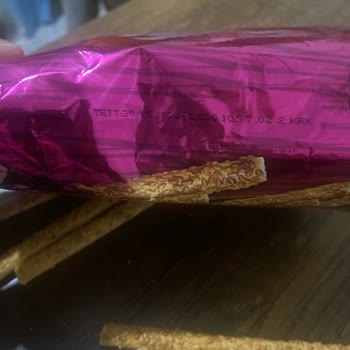 Eti Susamlı Çubukta Taze Üründe Kurtlanma Şoku Yaşadım