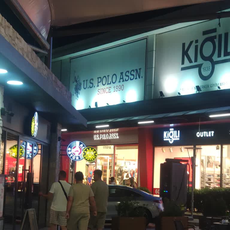 Mağazadan Kovuldum, Çözüm Bekliyorum