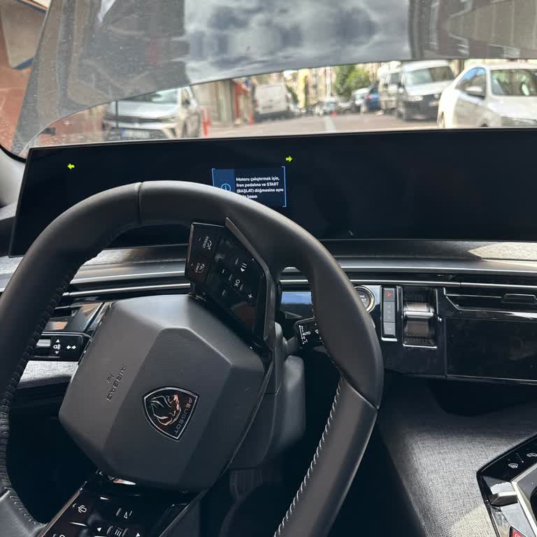 Peugeot 3008'de Benzin Kokusu Ve Acil Servis Sorunu: Sağlığım Tehlikede!