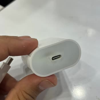 Akıllı Saat Şarjda Duman Ve Kıvılcım Çıkardı Yangın Tehlikesi Atlattım