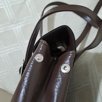 Hasarlı Çanta Teslimatı Ve Müşteri Hizmetlerinde İlgisizlik