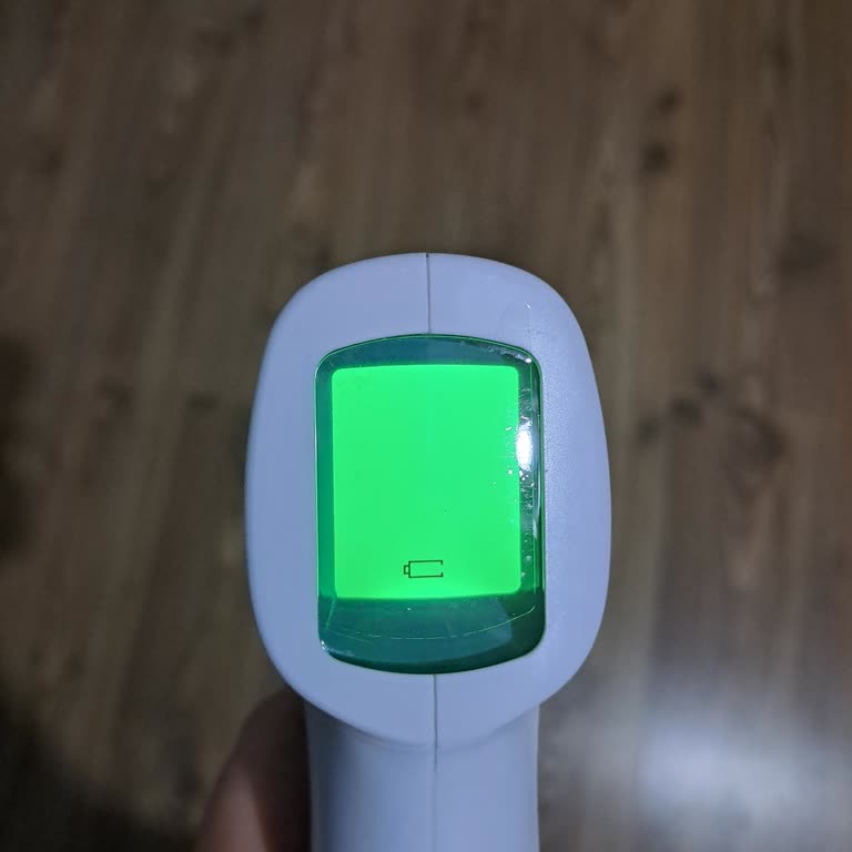 Weewell Ateş Ölçerde Pil Yok Uyarısı