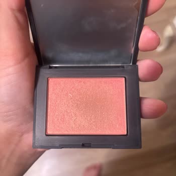 Kullanılmış Ve Neredeyse Bitmiş Allık Gönderildi, İade Talep Ediyorum