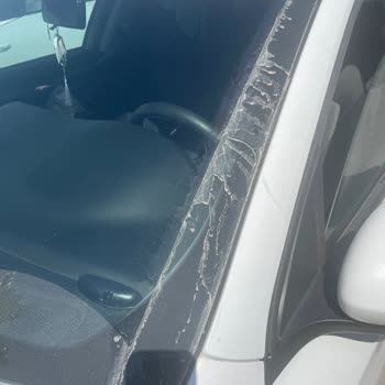 Vale Hizmetiyle Aracımız İnşaat Alanına Park Edildi Ve Kir İçinde Bırakıldı