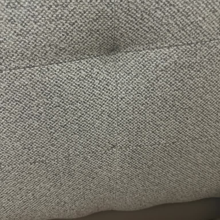 Teslimatta Hasarlı Gelen Koltuk Takımının Değişimi Ve İade Sorunu