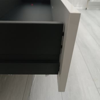 Teslimat Ve Montaj Sorunları Nedeniyle Yaşanan Mağduriyetin Giderilmesini İstiyorum