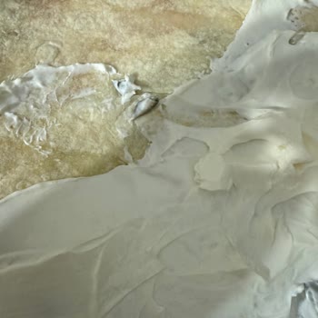 Torku Taze Peynirde Anlaşılmaz Maddeyle Karşılaşma Ve Güven Sorunu